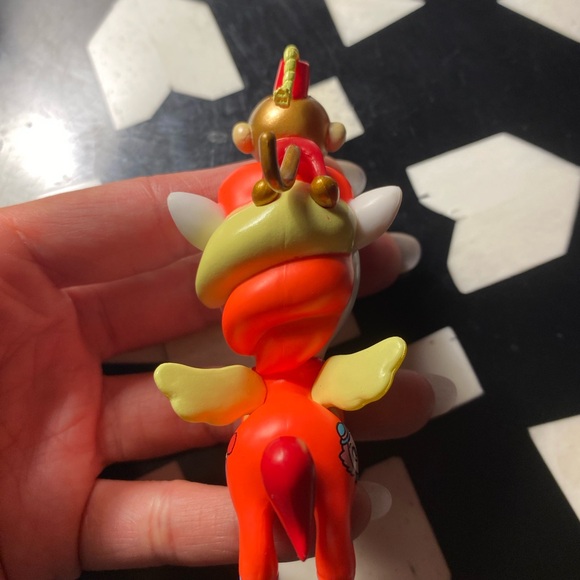 tokidoki Carnival Unicorno TRICKSTER - Picture 2 of 6